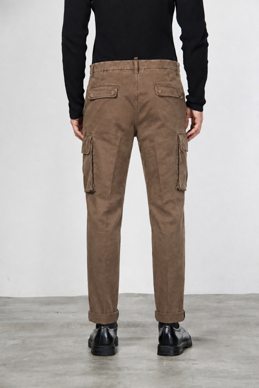 Chile men’s cargo pants in gabardine with carrot fit