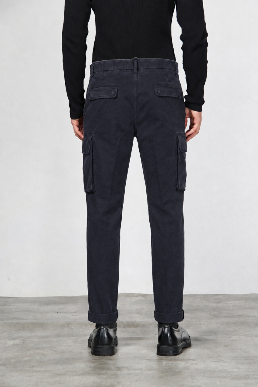 Chile men’s cargo pants in gabardine with carrot fit