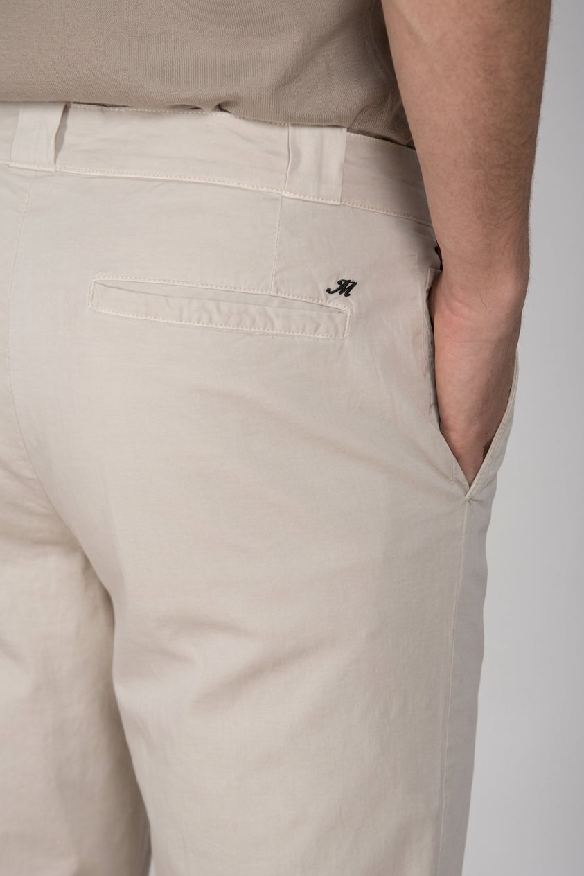 Madison M74 Hose Chino Herren aus leichtem Stretch Twill carrot fit