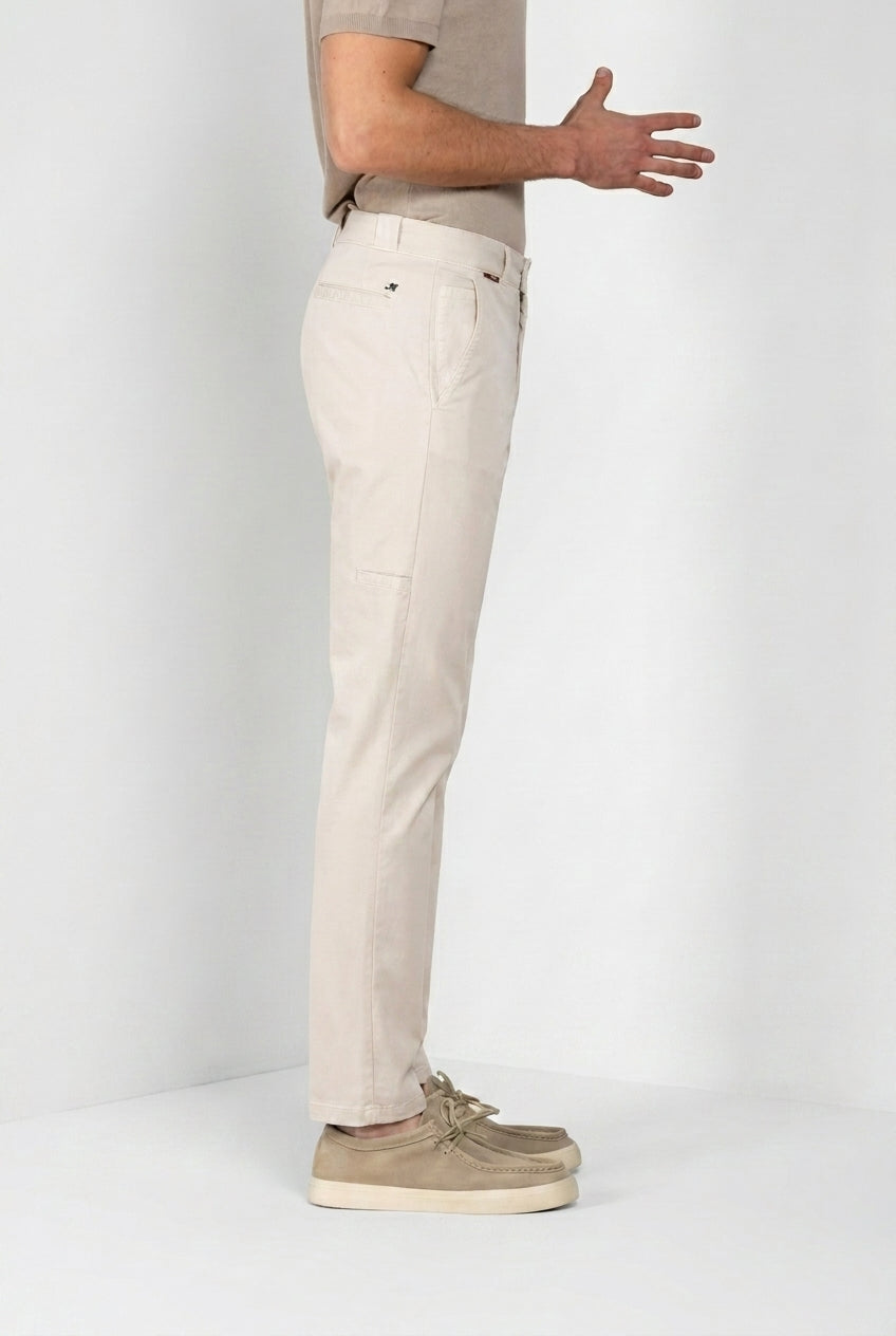 Madison M74 Hose Chino Herren aus leichtem Stretch Twill carrot fit