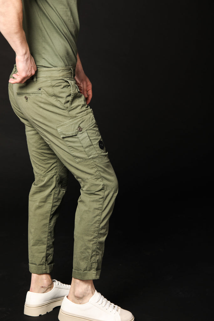 Image 5 of men's George Coolpocket model cargo pants in green, carrot fit by Mason's
