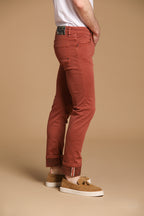 Harris 5 bolsillos pantalón hombre en gabardina con fantasia camuflaje slim fit