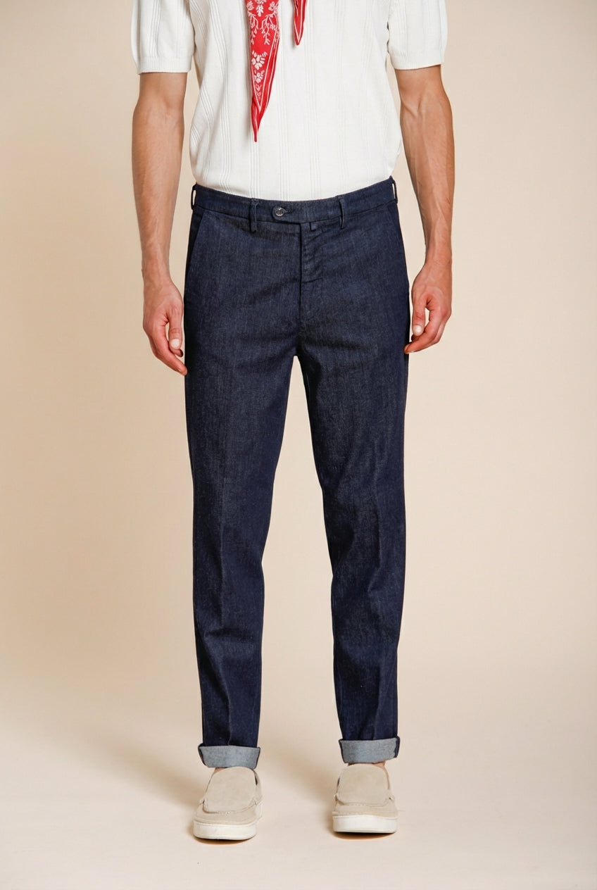 Boston pantalón chino hombre en denim relaxed fit