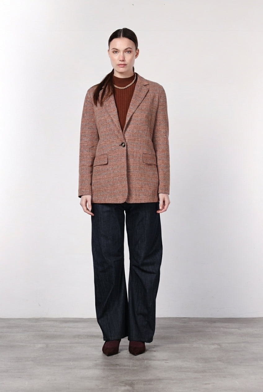 FW25 Mason's Woman