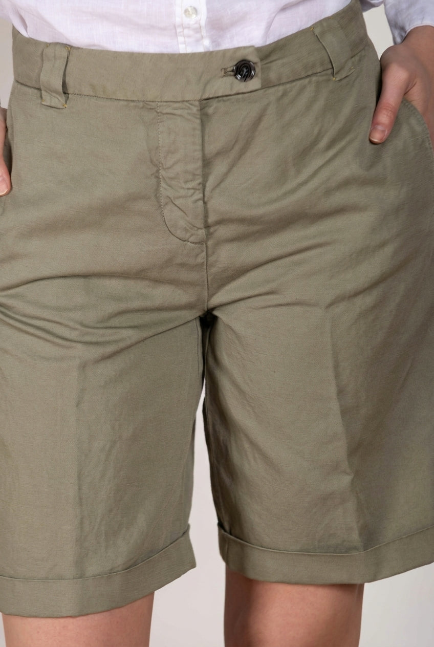 Brigitte Bermuda Chino Dame aus geflammter Baumwolle und Leinen relaxed fit