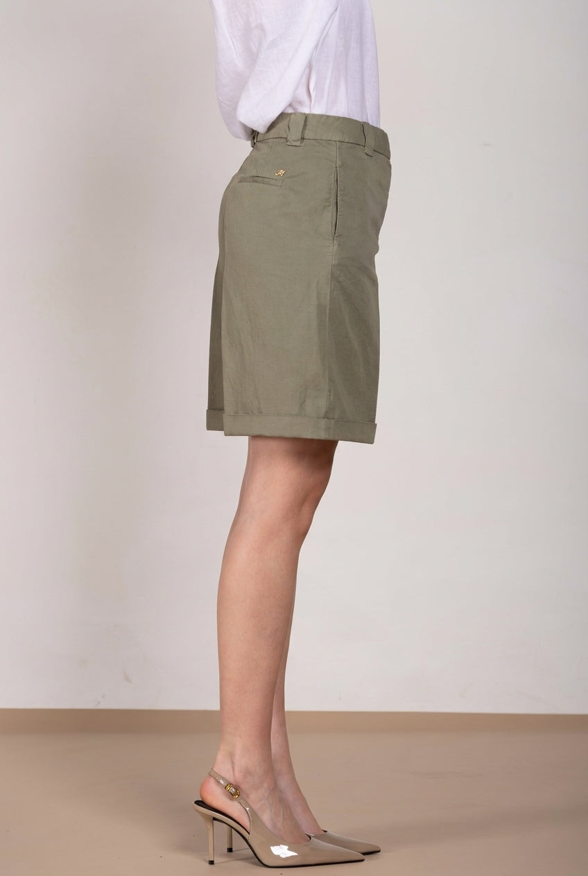 Brigitte Bermuda Chino Dame aus geflammter Baumwolle und Leinen relaxed fit