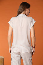 Casta camisa mujer en tencel con mangas cortas 