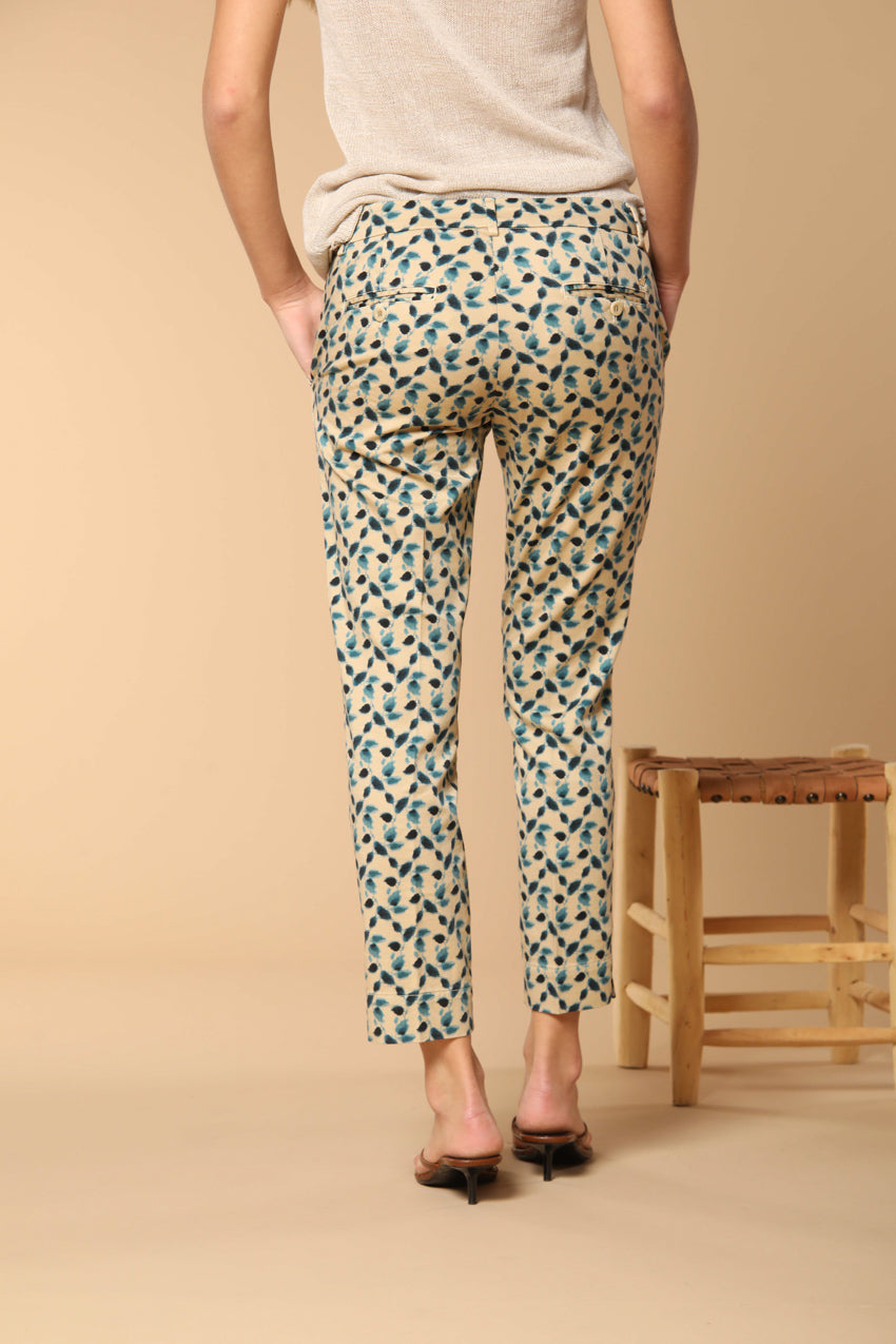 Jaqueline Curvie women's chino trousers in stretch cotton satin with leaf print curvy fit