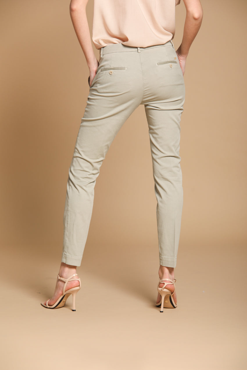 Jaqueline Archivio women's chino pants in gabardine slim fit