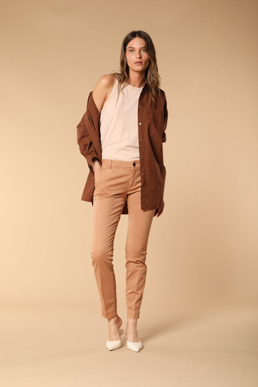 Jaqueline Archivio pantalone chino donna in gabardina slim fit