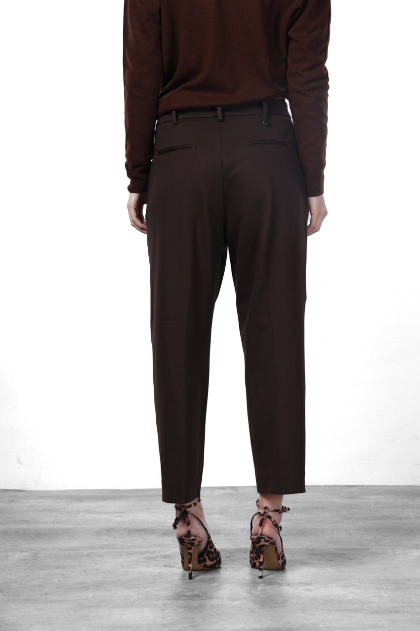 New York O Shape pantalón chino de mujer en jersey técnico carrot fit
