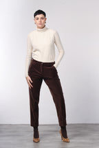 New York Carrot Chinohose für Damen aus glattem Samt mit carrot fit ①
