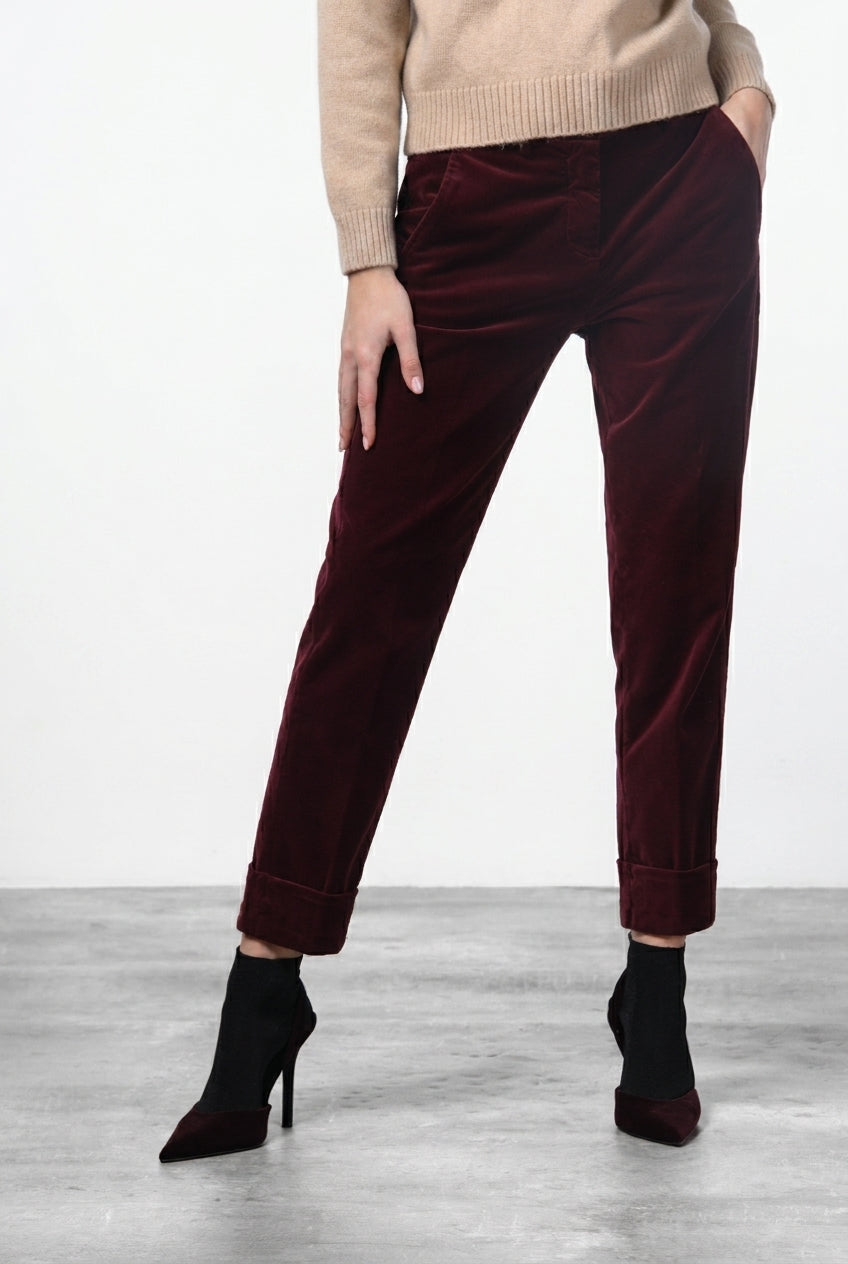 New York Carrot women’s chino trousers in smooth velvet, carrot fit ①