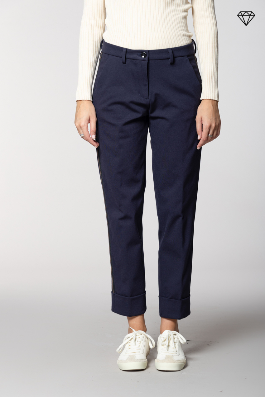 New York Carrot pantalon chino femme en jersey technique carrot fit ①