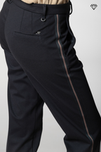 New York Carrot pantalon chino femme en jersey technique carrot fit ①