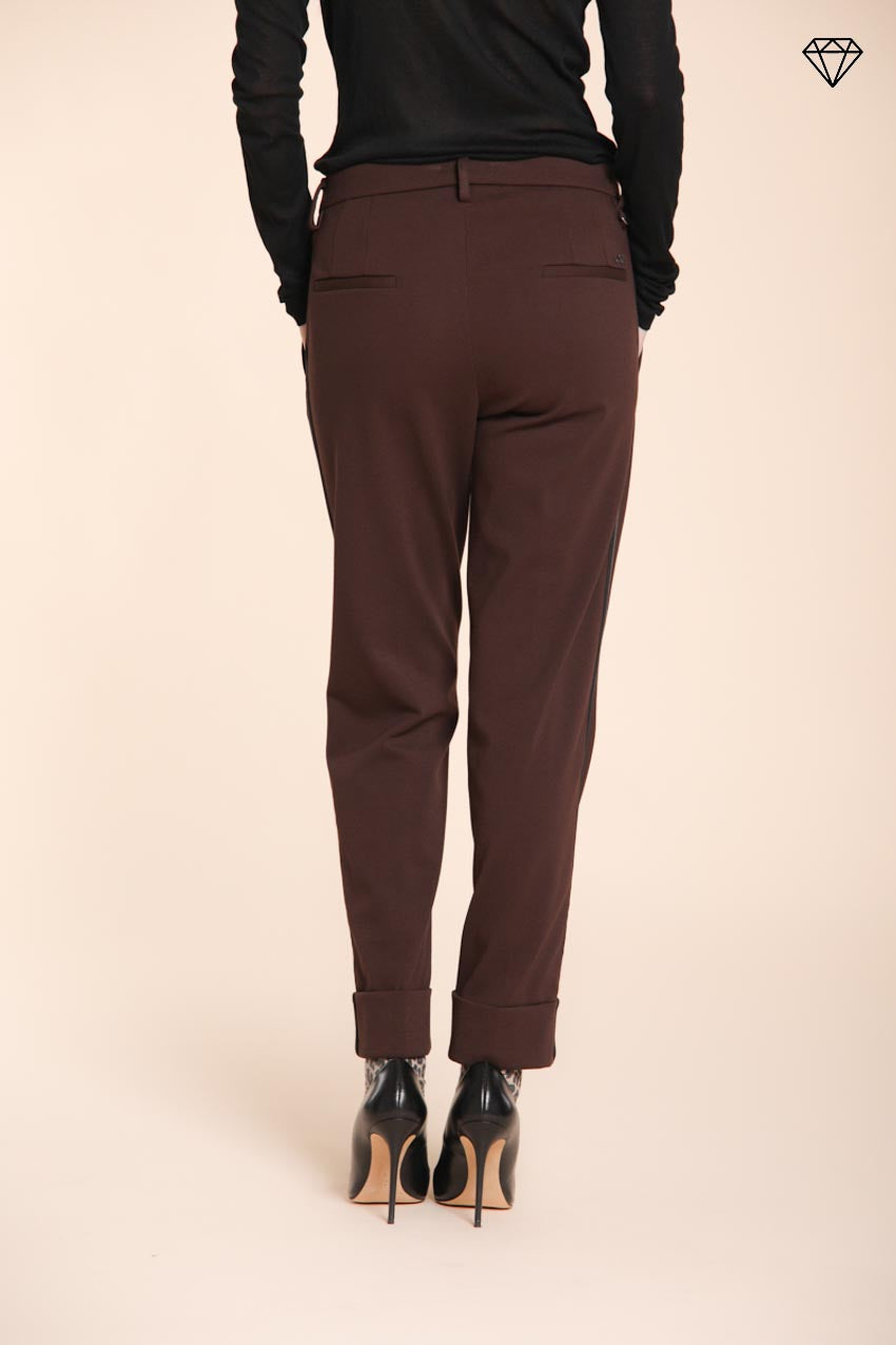 Foto 4 New York Carrot pantalone chino donna in jersey tecnico carrot fit ①