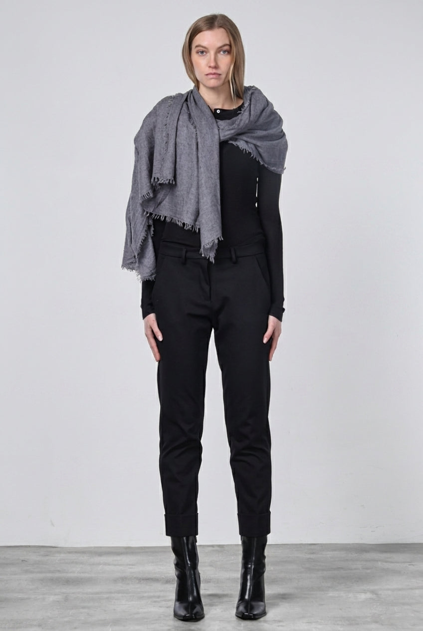 New York Carrot pantalón chino de mujer en jersey técnico carrot fit ①