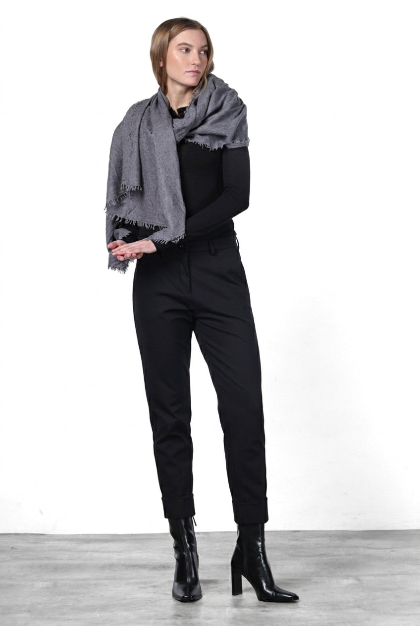 New York Carrot pantalón chino de mujer en jersey técnico carrot fit ①