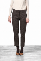 New York Carrot women’s chino trousers in satin with carrot fit ①