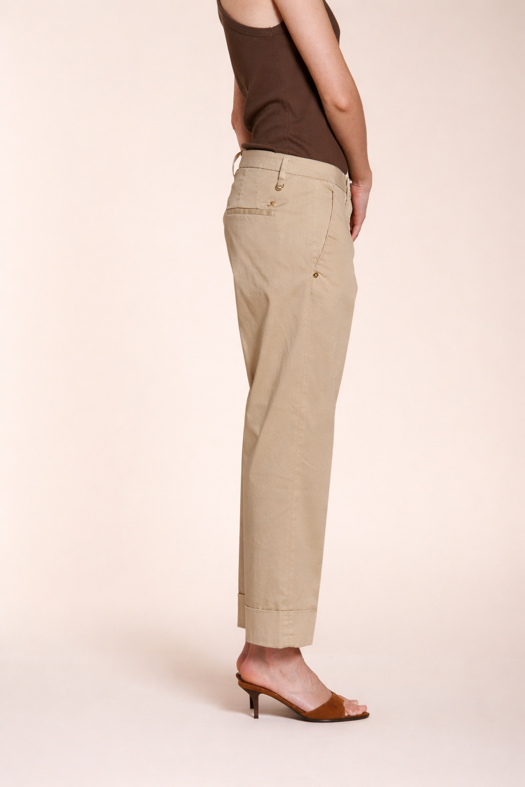 New York Carrot women's chino pants in stretch satin carrot fit ①