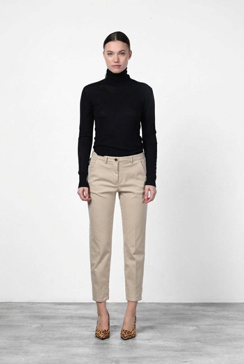 New York Carrot pantalón chino de mujer en raso carrot fit ①