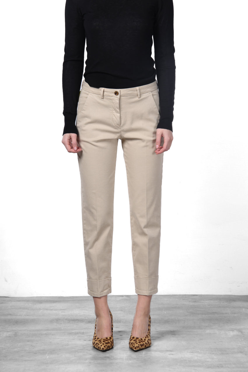 New York Carrot pantalón chino de mujer en raso carrot fit ①