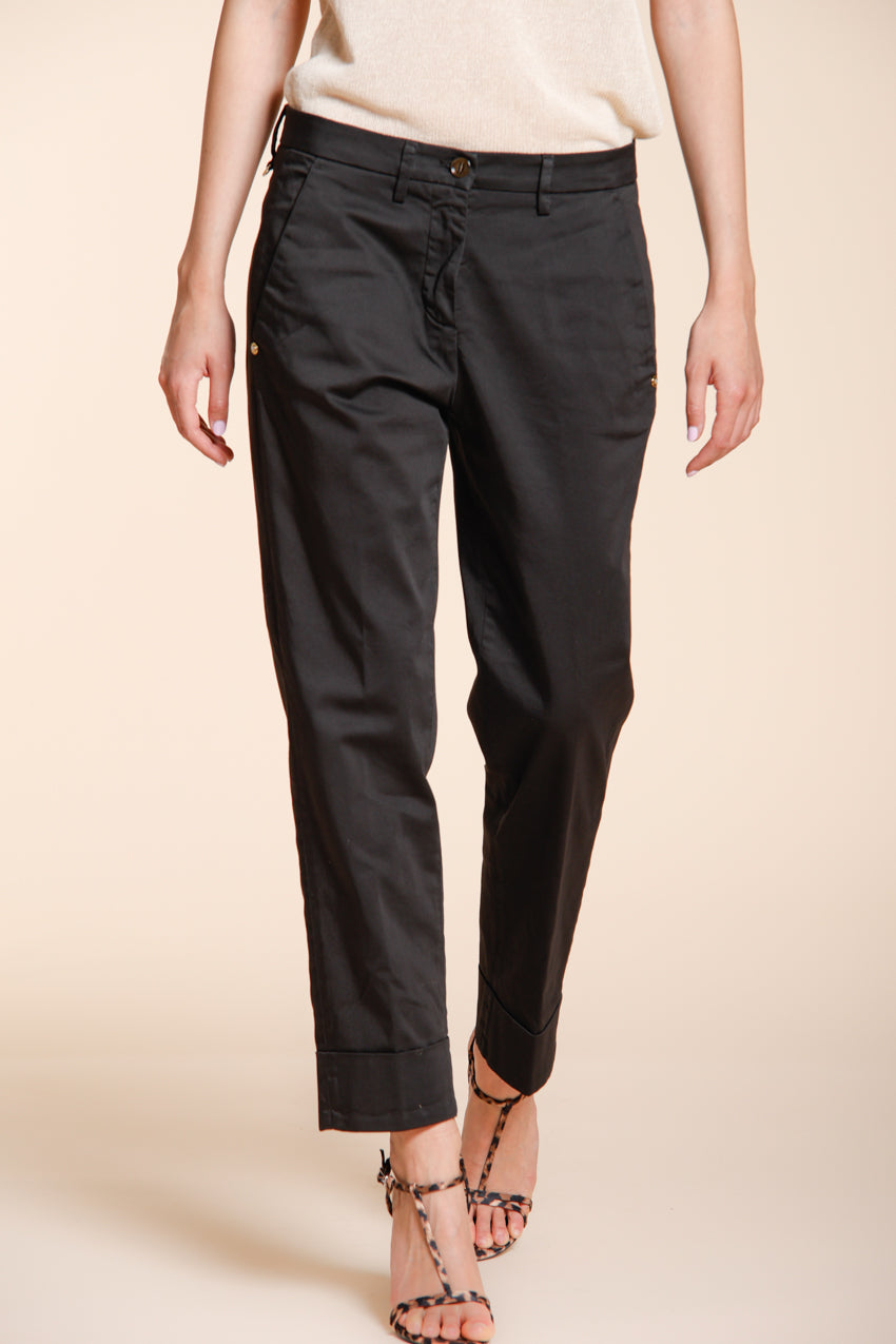 New York Carrot women's chino pants in stretch satin carrot fit ①