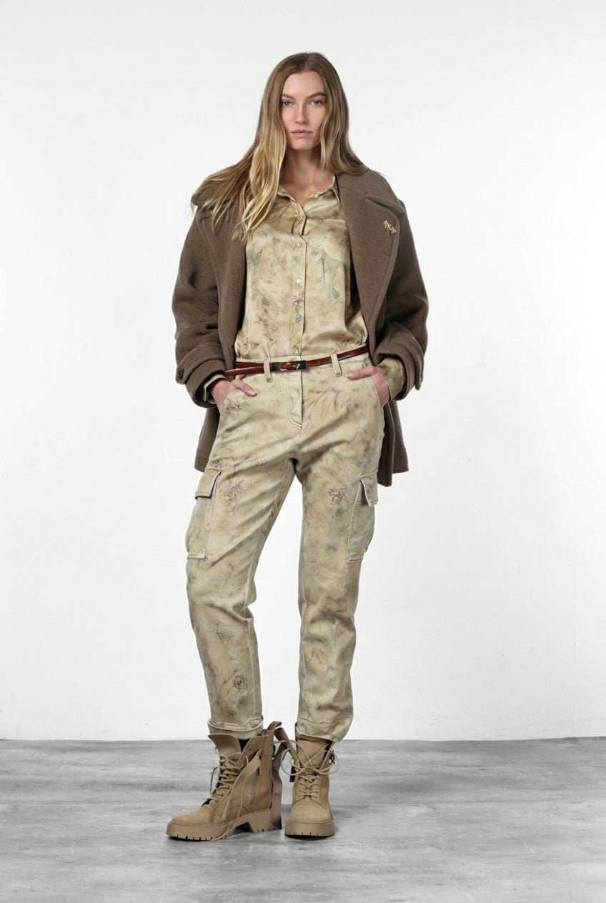 Marlene Cargo Cargo-Hose für Damen aus Bull mit schattiertem Blumenmuster und carrot fit