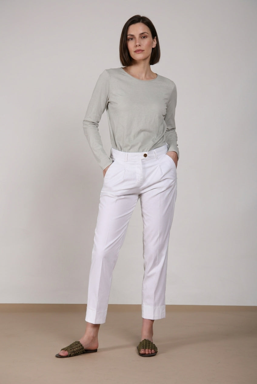 New York Carrot Sartoriale 1 Pince women’s chino trousers in cotton and silk satin carrot fit ①
