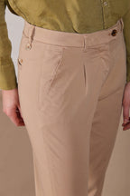 New York Carrot Sartoriale 1 Pince Damen-Chinohose aus Baumwoll- und Seidensatin carrot fit ①