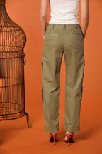 Evita Cargo pantalón cargo mujer en gabardina elax relaxed fit 