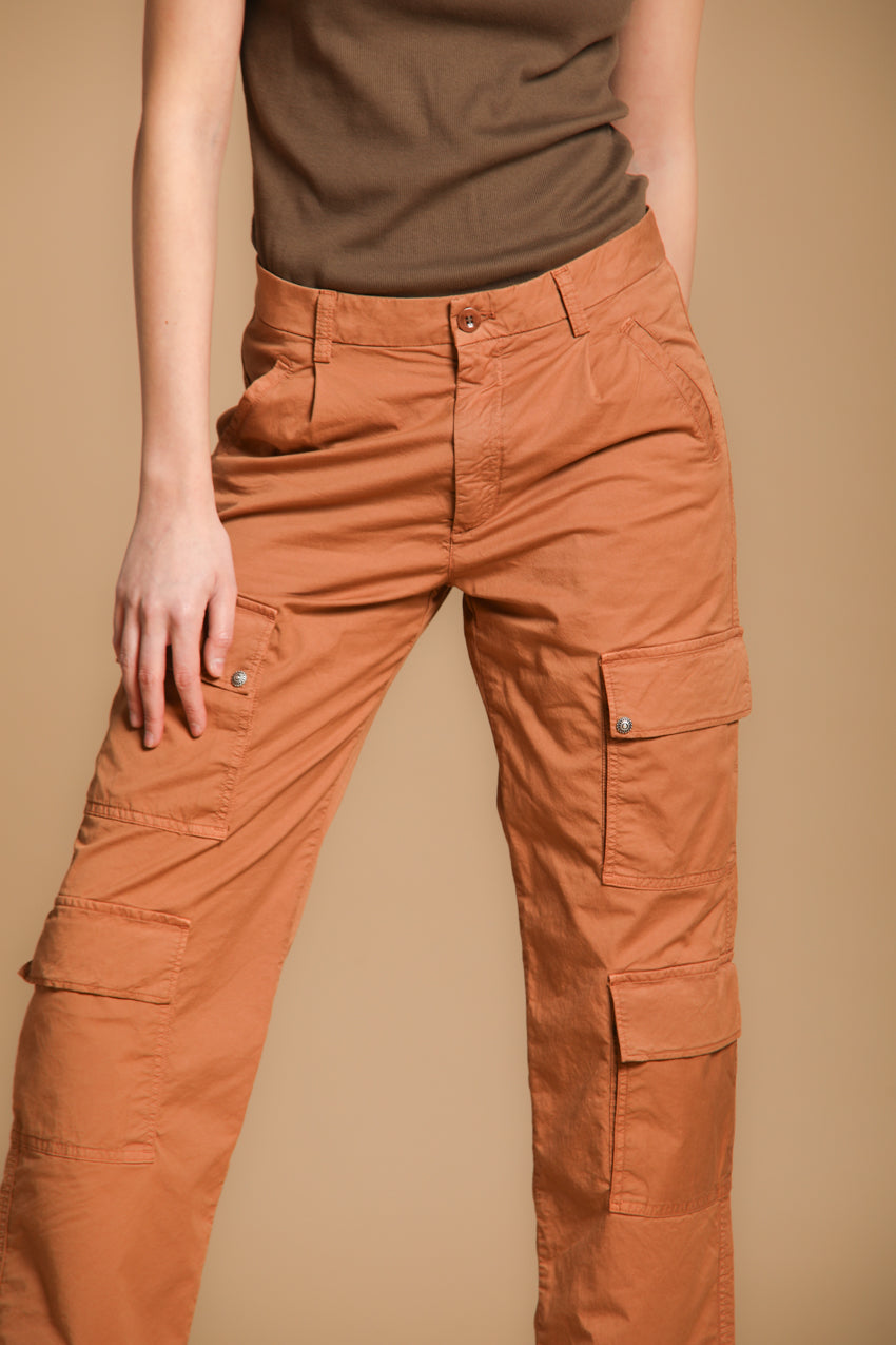 Evita Cargo pantalón cargo mujer en gabardina elax relaxed fit 