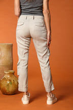 Asia Snake pantalón cargo mujer en modal relaxed fit 