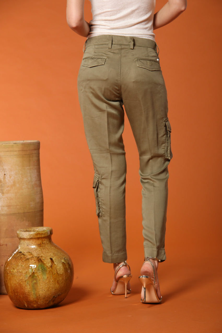 Asia snake pantalón cargo mujer en modal relaxed fit 