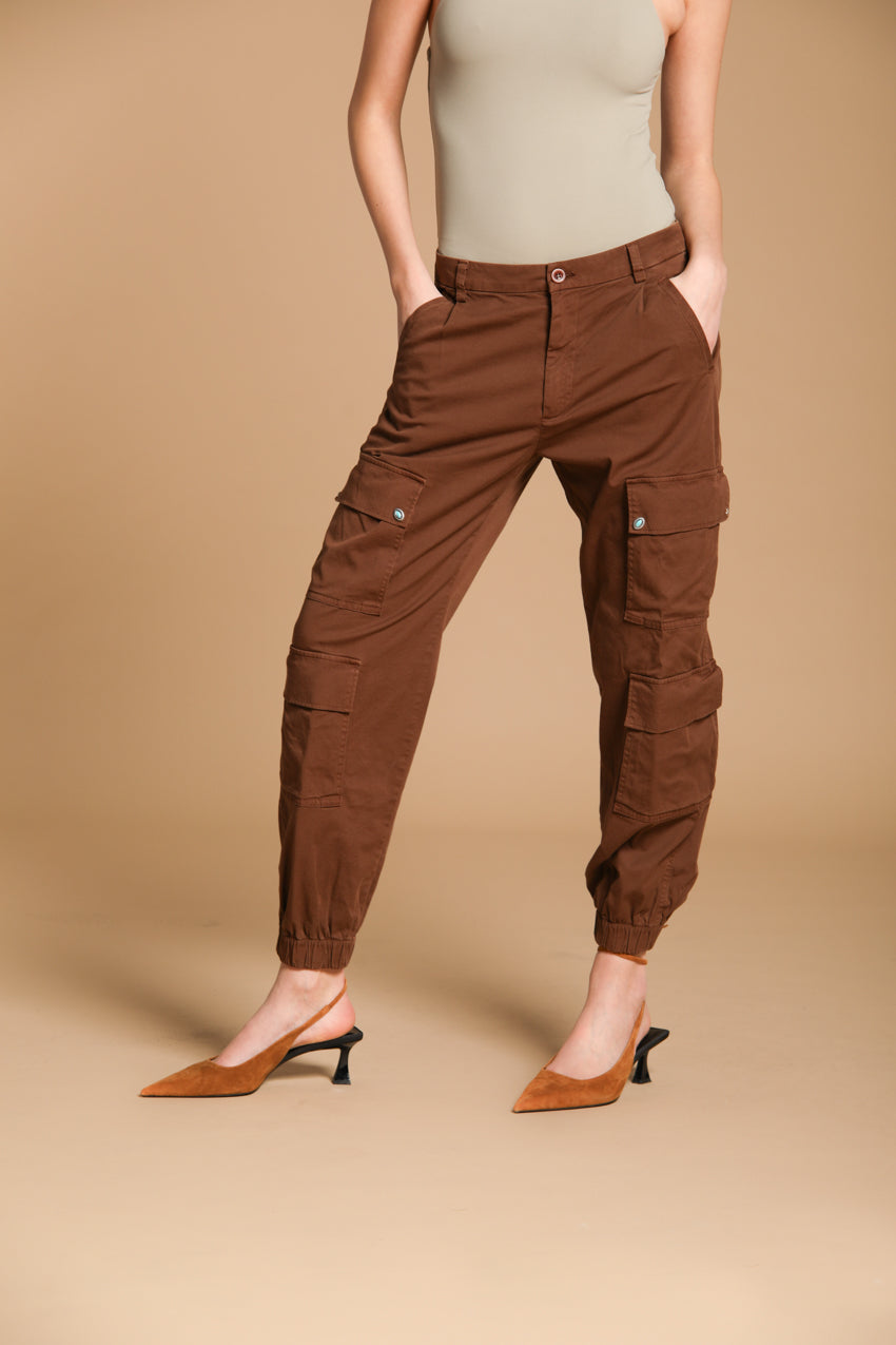 Evita Cargo pantalón cargo mujer en gabardina relaxed fit 