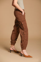 Evita Cargo pantalón cargo mujer en gabardina relaxed fit 