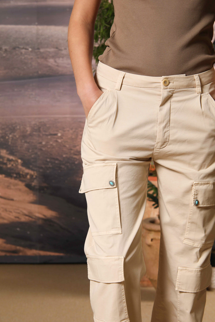 Evita Cargo pantalón cargo mujer en gabardina relaxed fit 