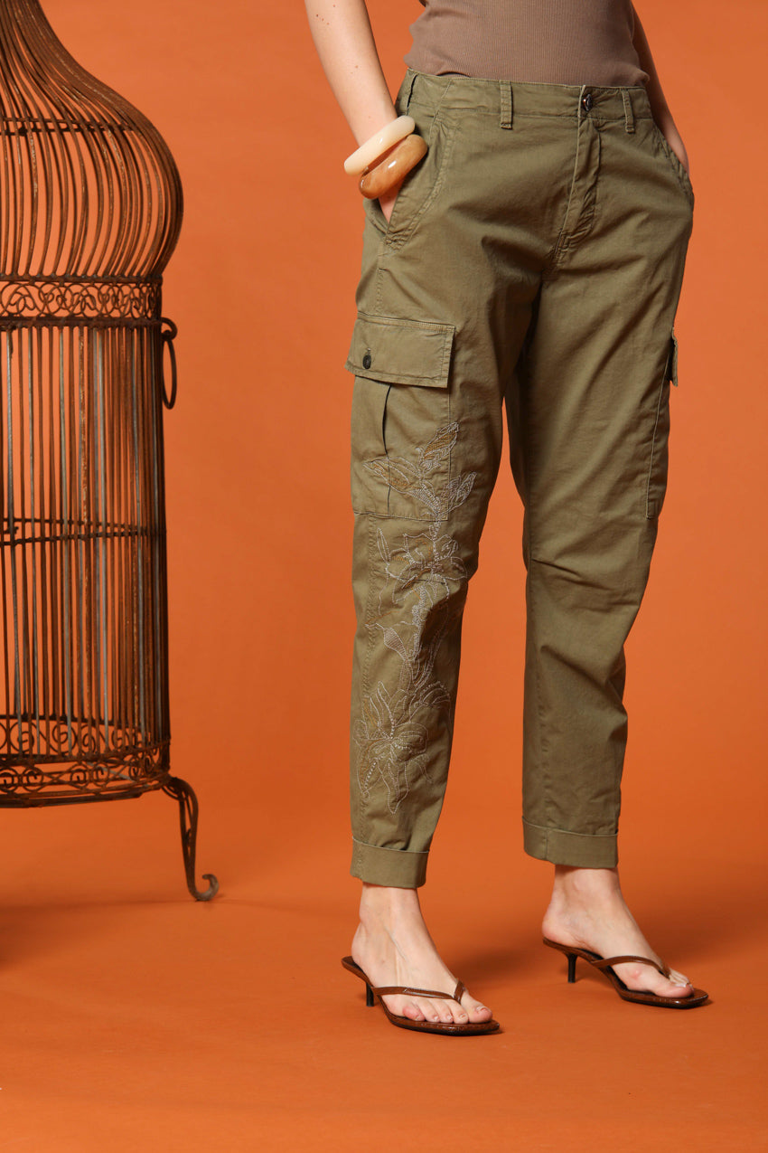 Judy Archivio pantalón cargo mujer en sarga de algodón elástico relaxed fit