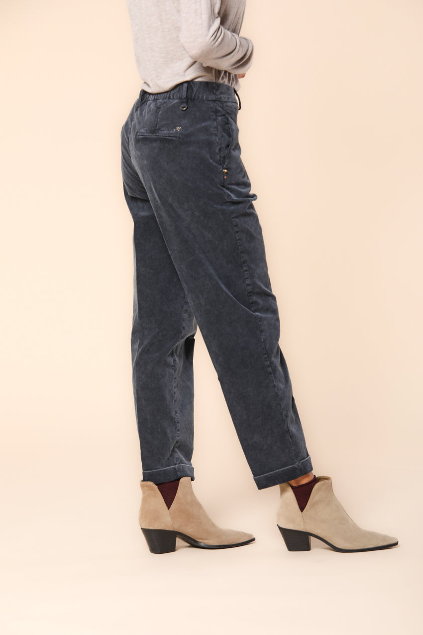 New York Cozy Damen Chino-Hose aus Samt mit 1000 Streifen Relaxed Fit