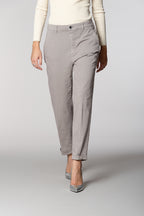 New York Cozy pantalon chino femme en gabardine carrot fit