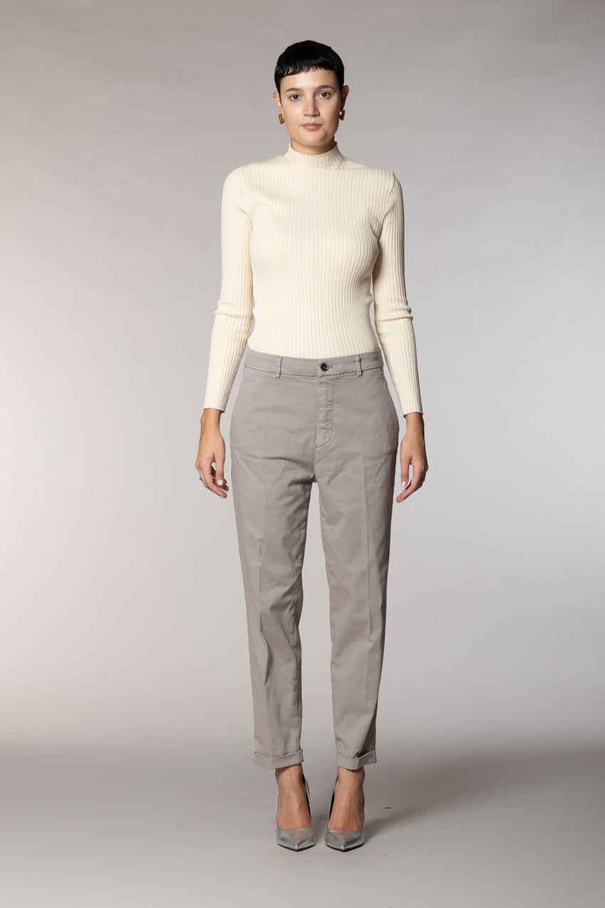 New York Cozy pantalon chino femme en gabardine carrot fit