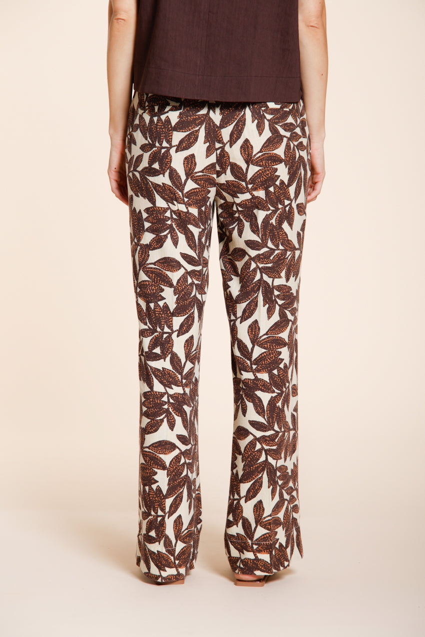 New York Cozy Straight Hose Chino Jogger Damen aus Musselin Ramage-Print relaxed fit