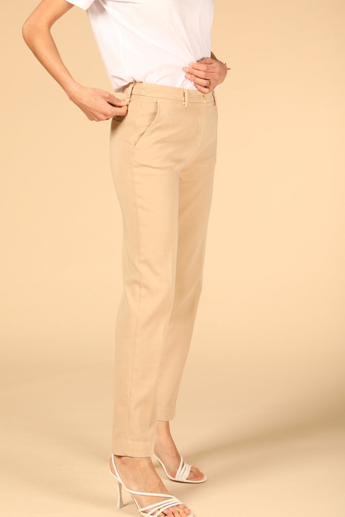 Image 2 of Women's New York Model Chino Pants in Dark Khaki, Regular Fit