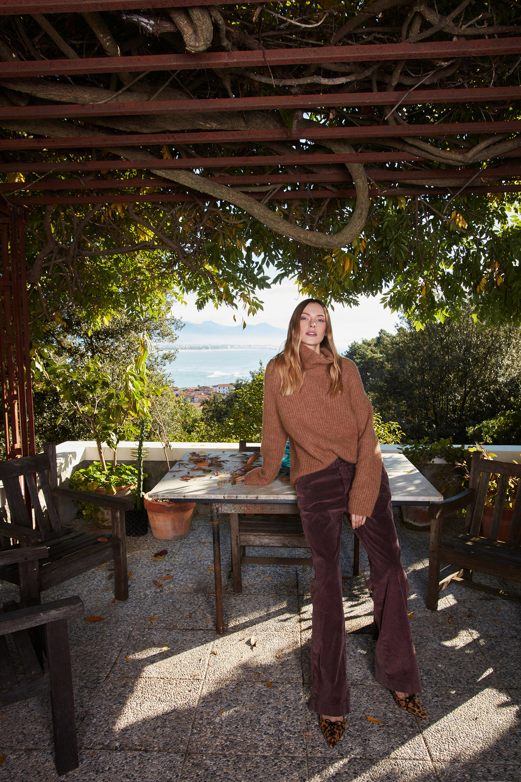 New York Straight women’s chino pants in corduroy straight fit