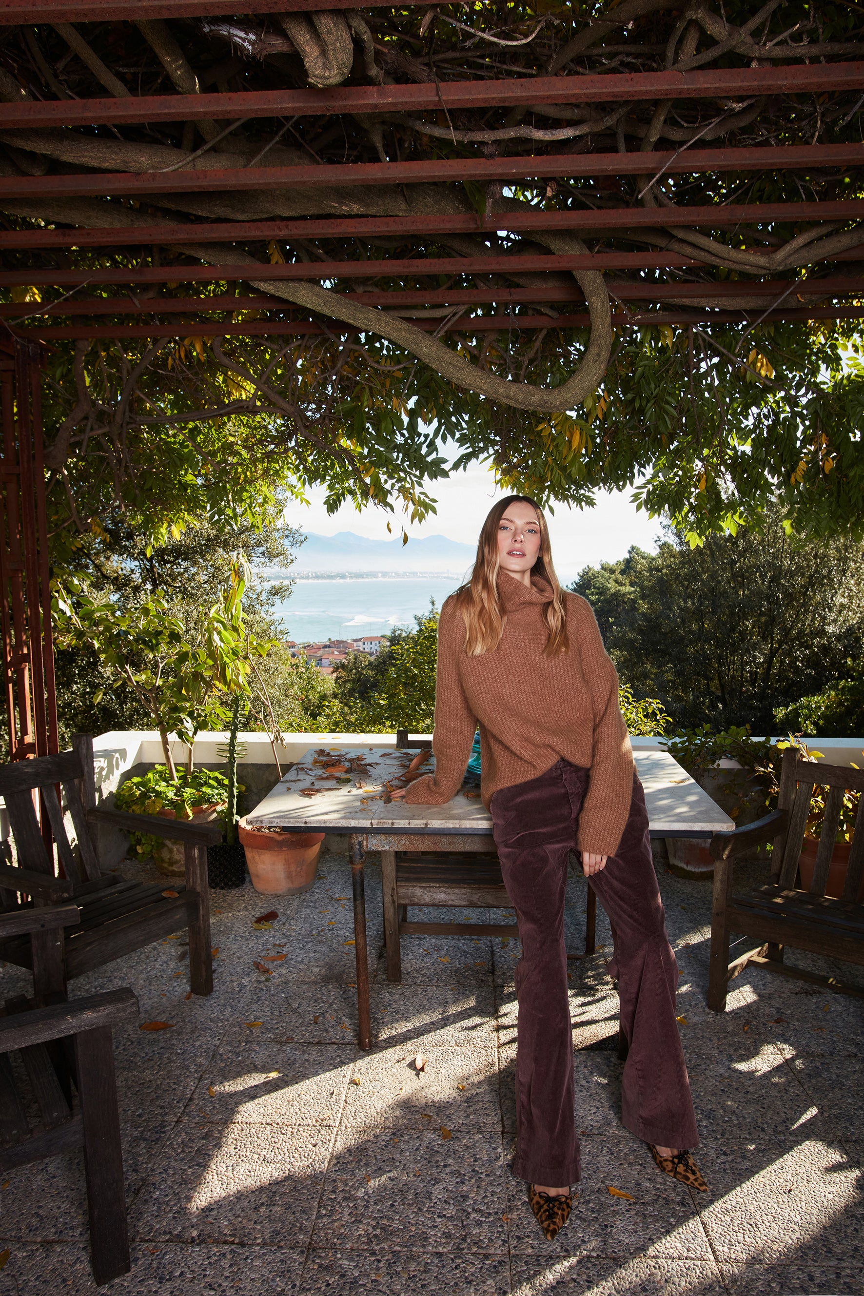 New York Straight women’s chino pants in corduroy straight fit