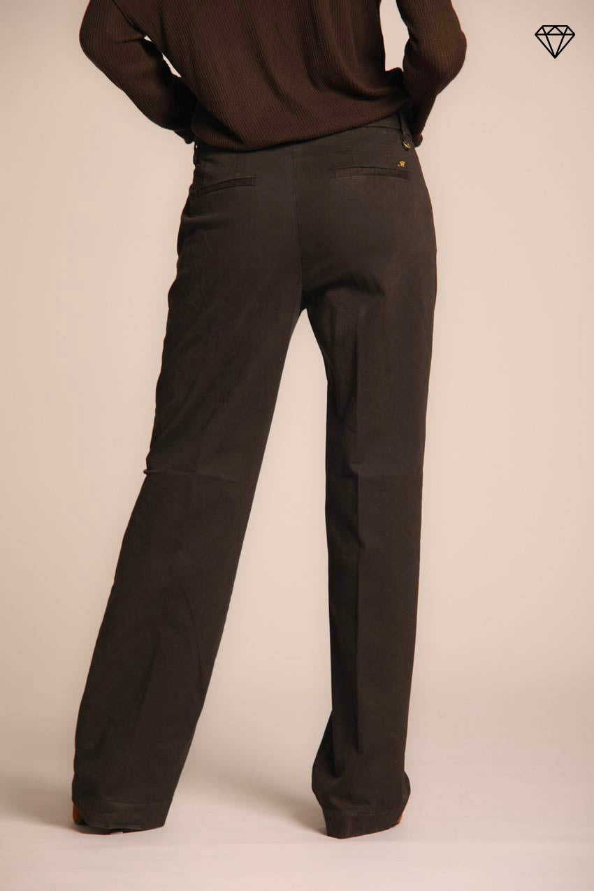 Immagine 4 pantalone chino donna in gabardina modello New York Straight straight fit