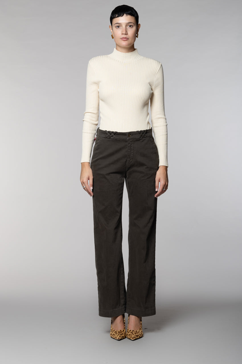 New York Straight women’s chino pants in gabardine straight fit