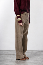 New York Studio pantalon chino femme en velours lisse straight fit