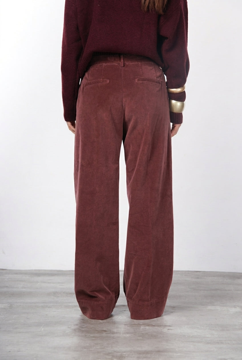 New York Studio Damen-Chinohose aus glattem Samt, Straight Fit