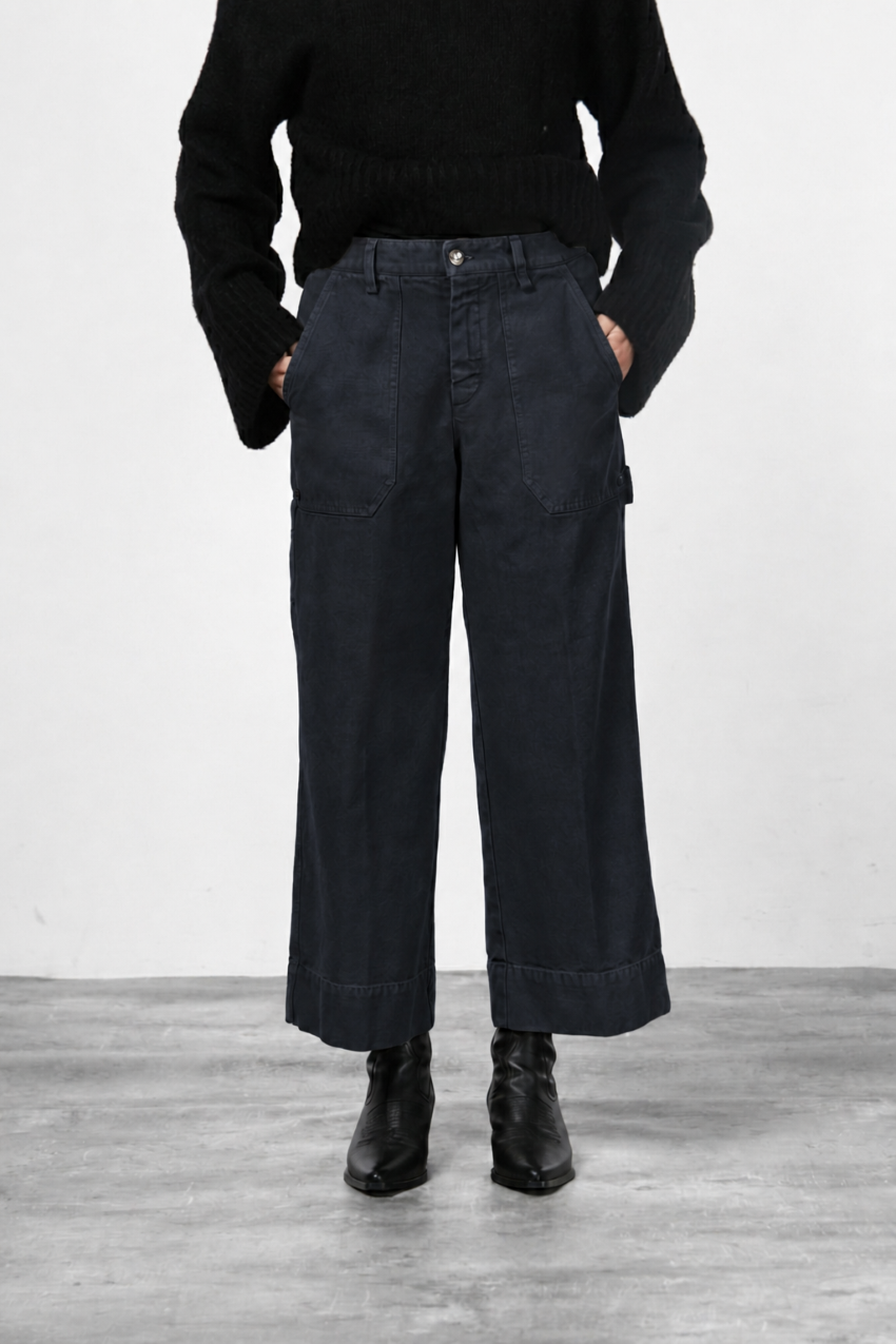 Dallas Wide women’s chino pants in canvas with straight fit